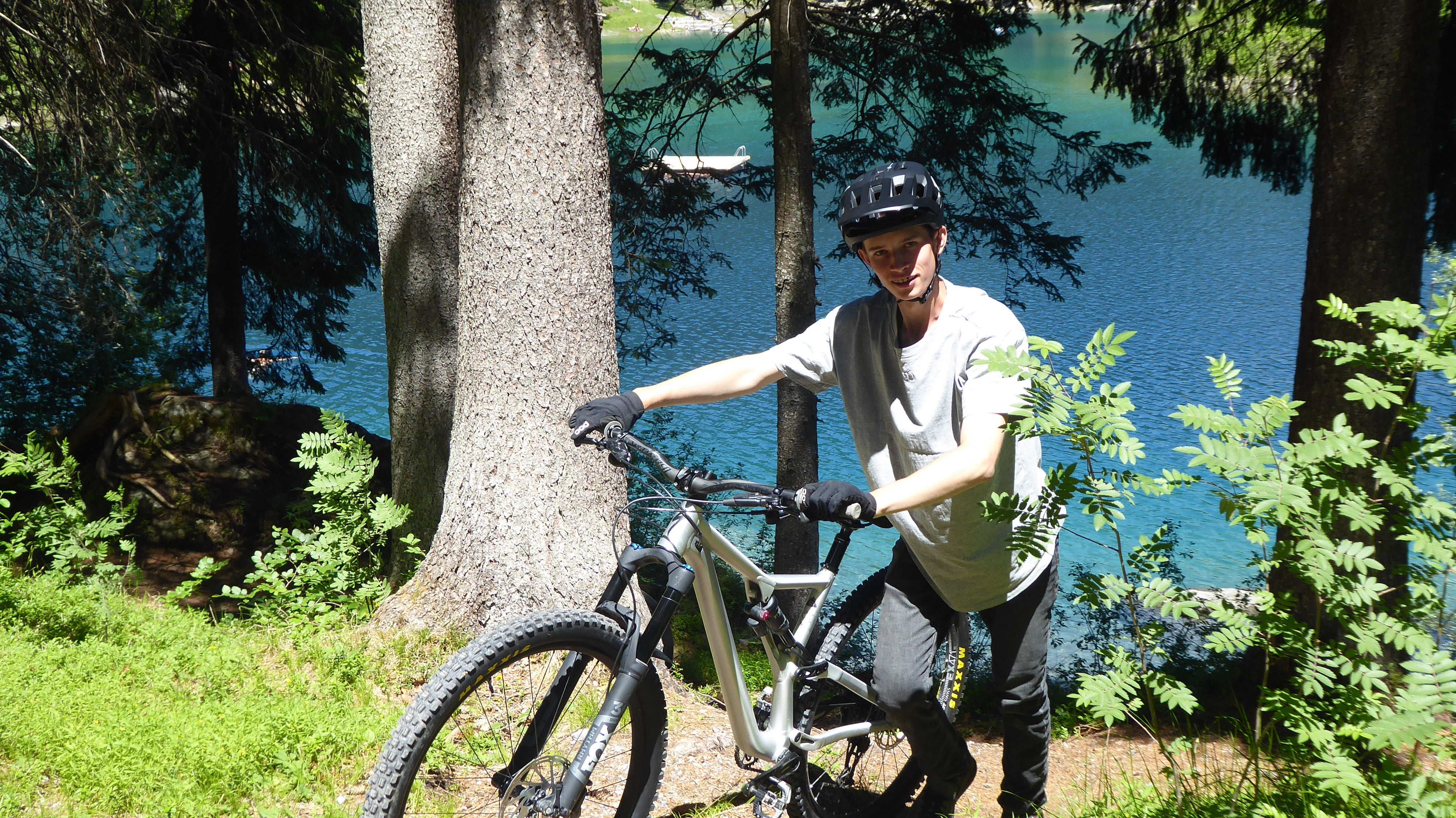 Mobirise Website Builder