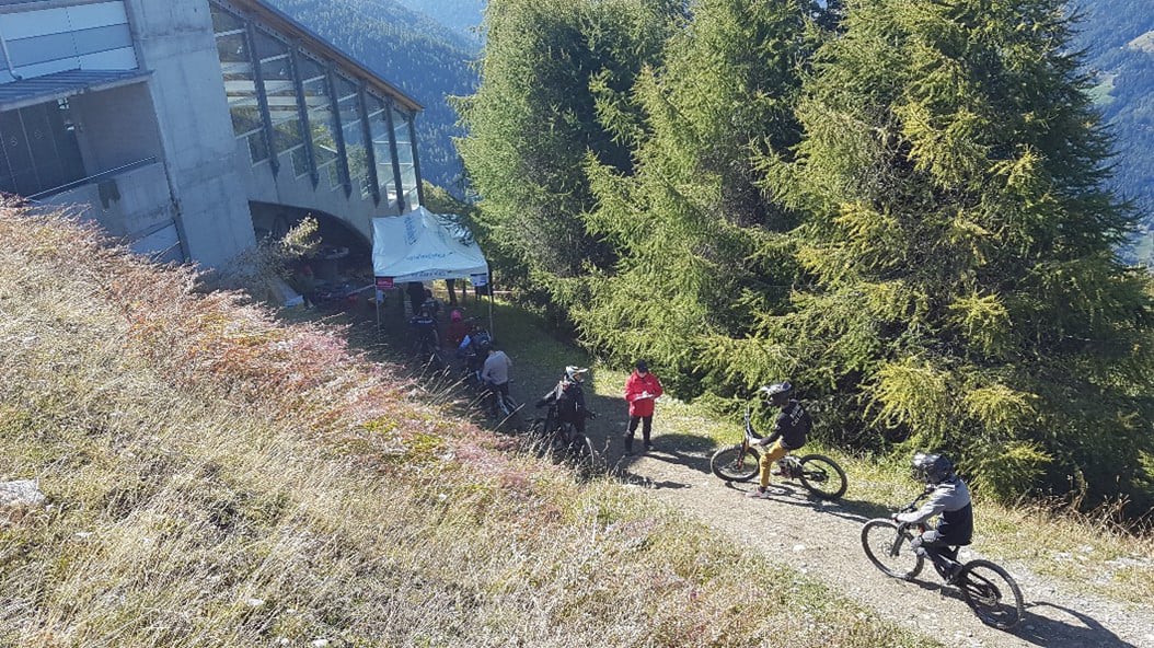 Mobirise Website Builder